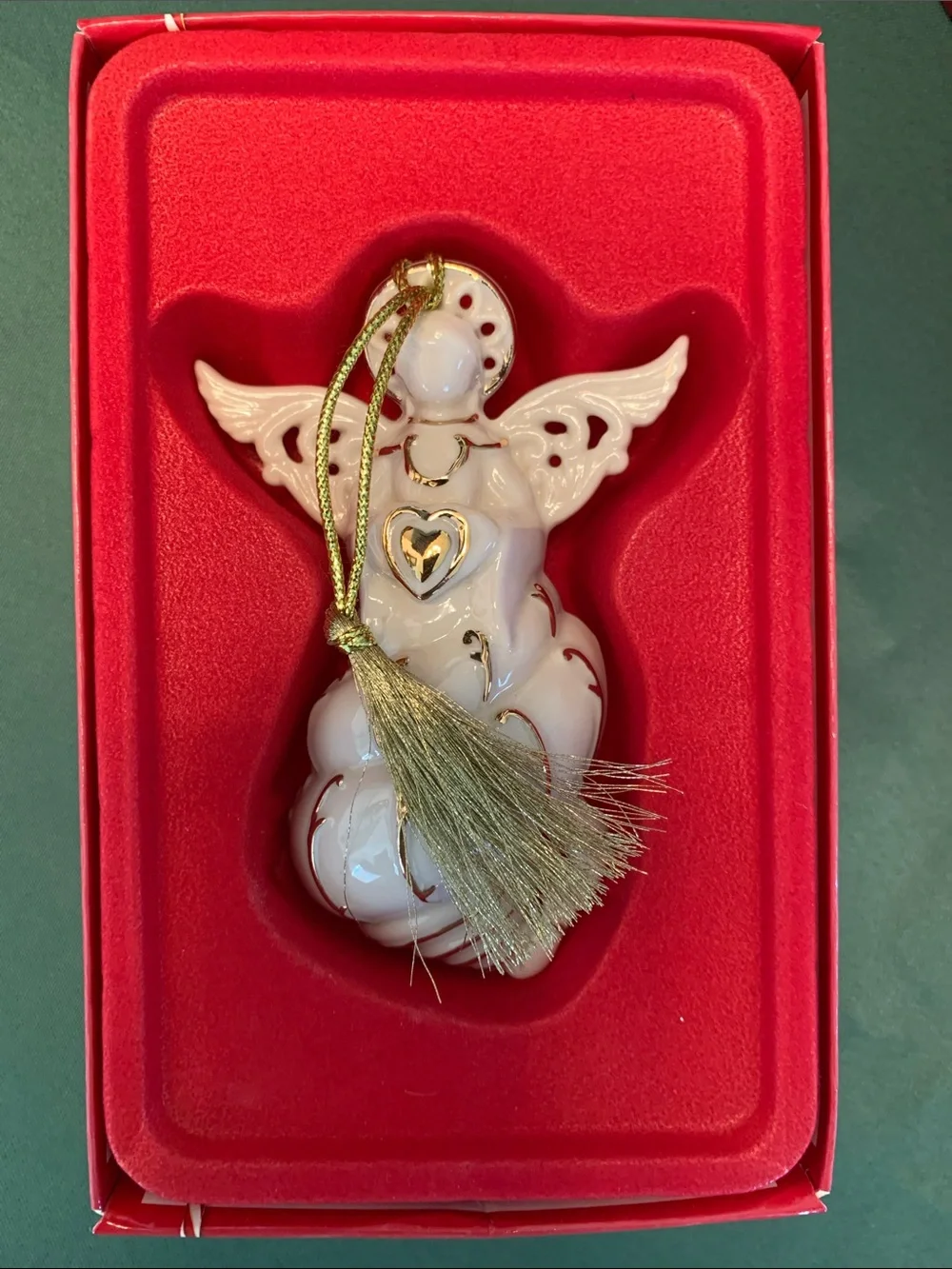 (2) Lenox Christmas Ornaments 2020 Annual Seashell Angel 2022 Heavenly Angel